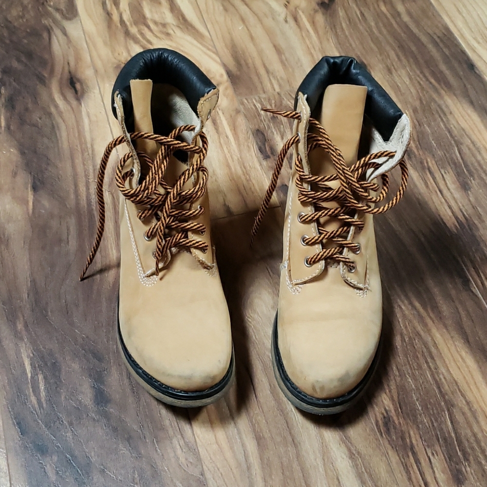 Steve Madden Boots